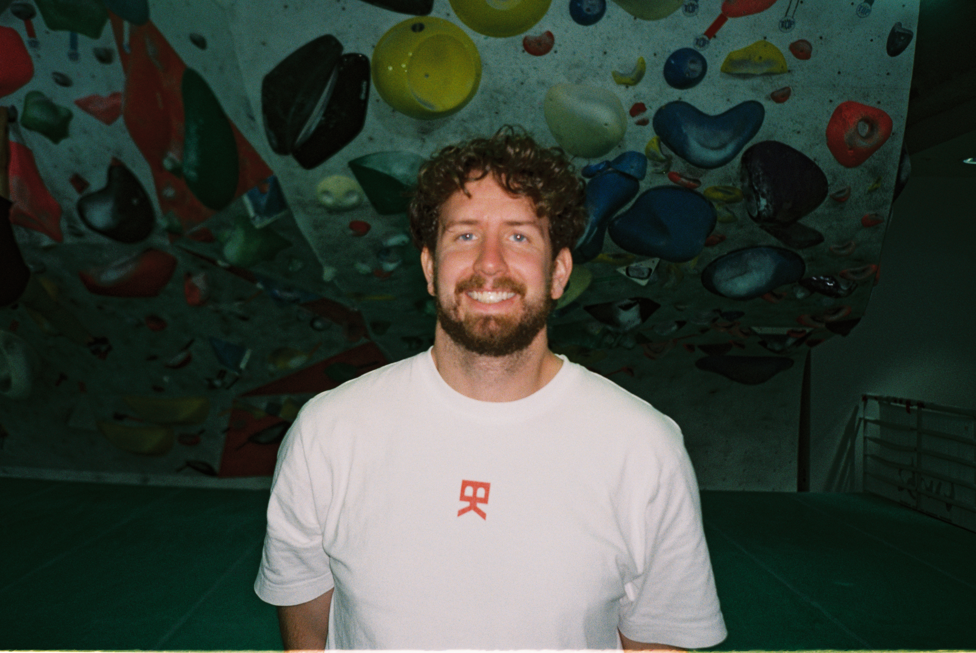 Møt Ola, vår nye historieforteller med kalk på fingrene!