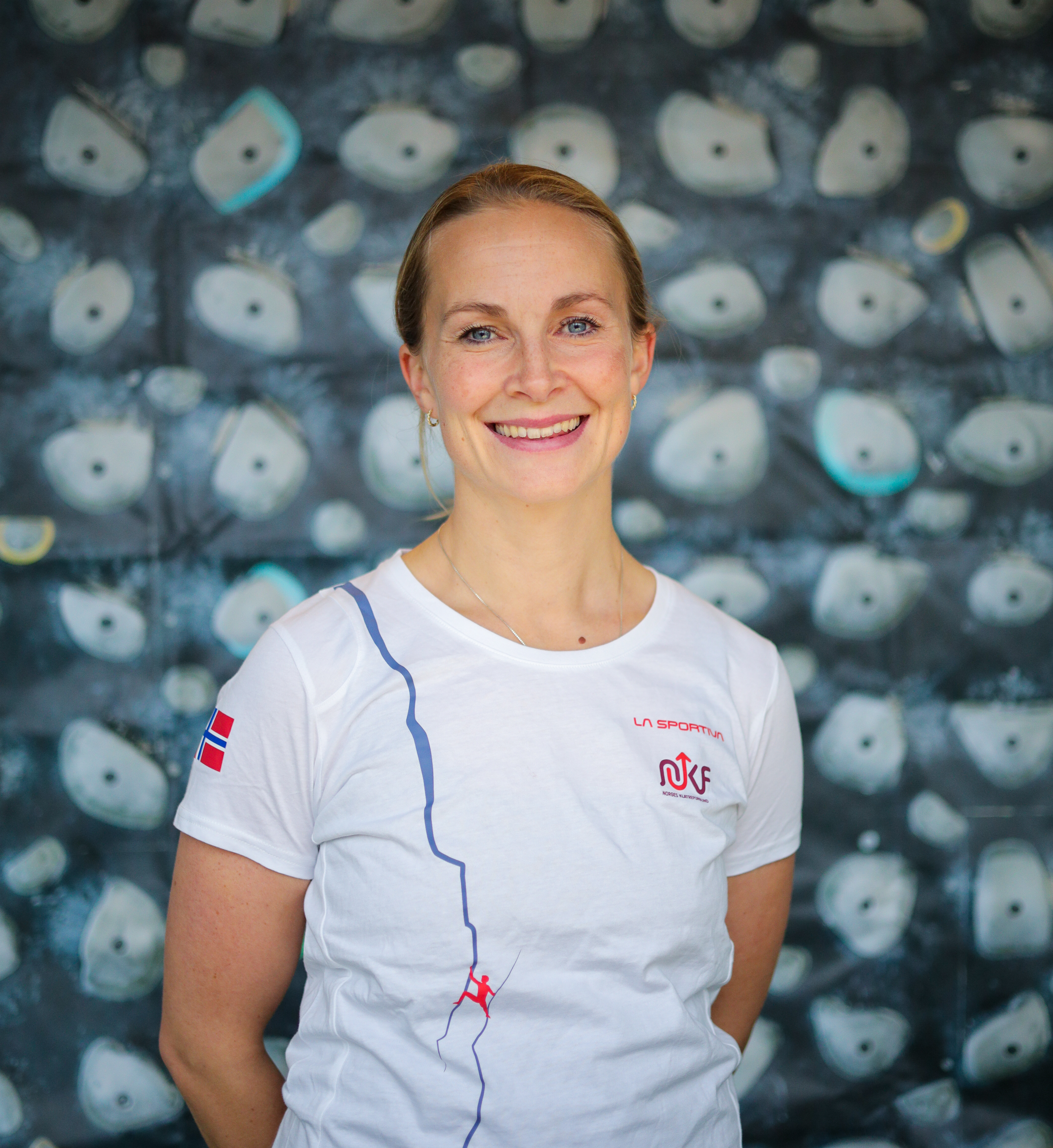 Yvette Hoel